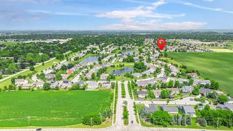 318 Chautauqua Lane Sycamore IL 60178