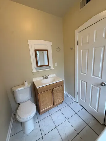 715 West 57th Street Chicago IL 60621