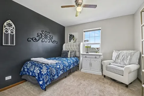 1033 Heron Circle Joliet IL 60431