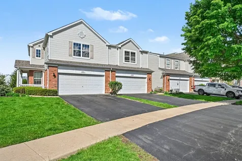 1033 Heron Circle Joliet IL 60431