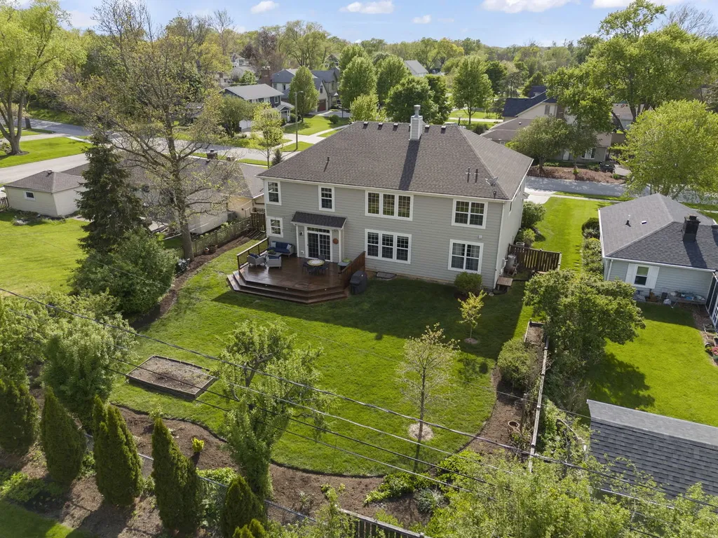 1711 Driving Park Road Wheaton IL 60187