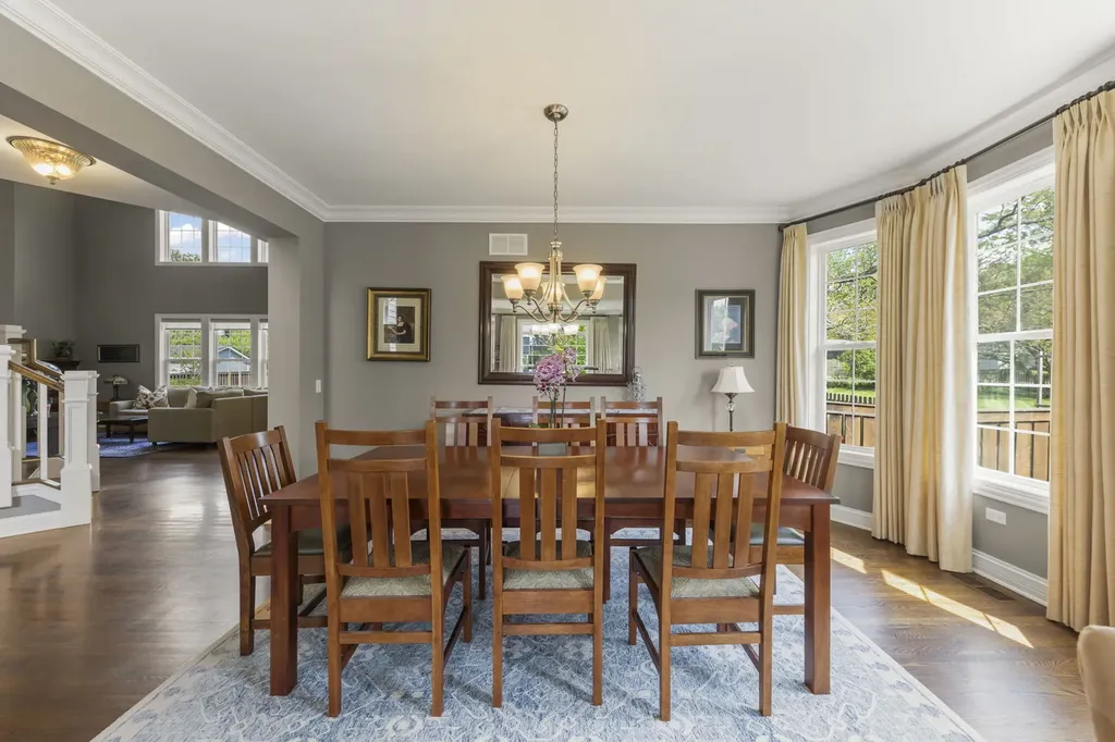 1711 Driving Park Road Wheaton IL 60187