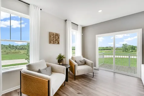 430 Red Oak Circle Volo IL 60020