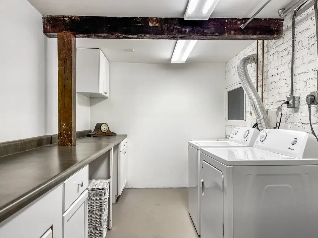 1201 Middlebury Lane Wilmette IL 60091