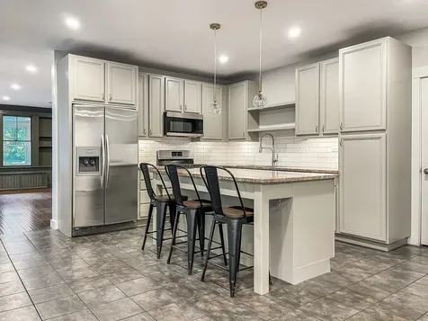 1201 Middlebury Lane Wilmette IL 60091