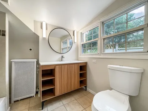 1201 Middlebury Lane Wilmette IL 60091