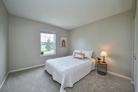 105 Catamaran Circle Pingree Grove IL 60140