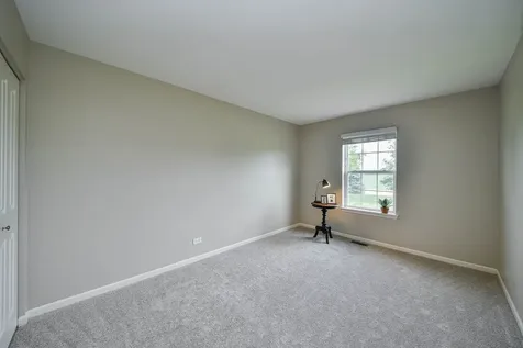 105 Catamaran Circle Pingree Grove IL 60140