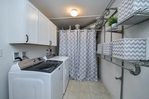105 Catamaran Circle Pingree Grove IL 60140
