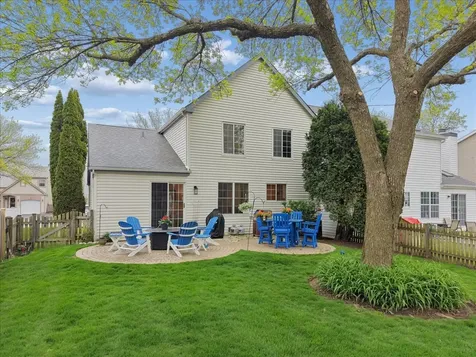 638 Sandwedge Place Gurnee IL 60031