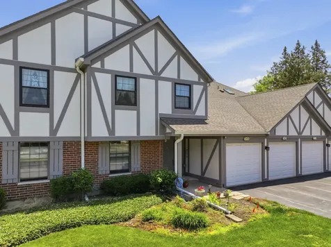 472 Elizabeth Drive Wood Dale IL 60191