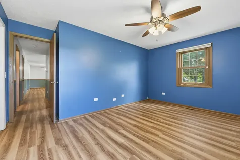 472 Elizabeth Drive Wood Dale IL 60191