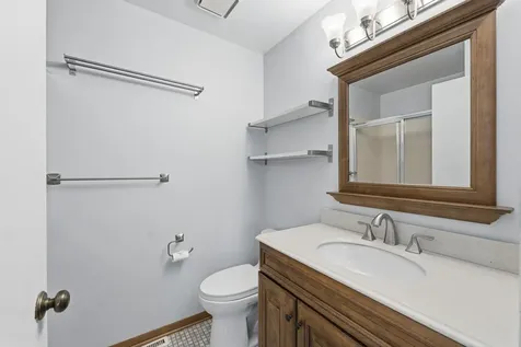472 Elizabeth Drive Wood Dale IL 60191
