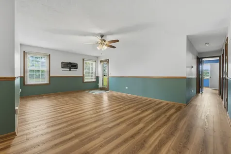 472 Elizabeth Drive Wood Dale IL 60191