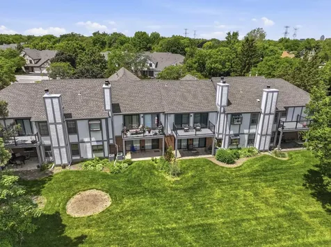 472 Elizabeth Drive Wood Dale IL 60191