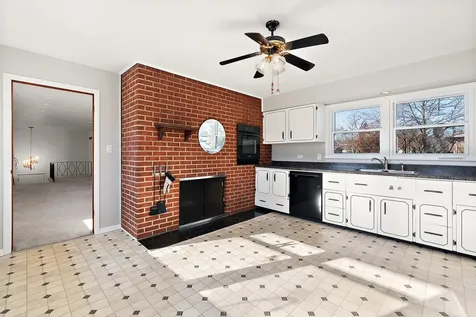 13 Riegel Oaks Lane Homewood IL 60430