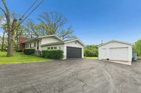 13 Riegel Oaks Lane Homewood IL 60430