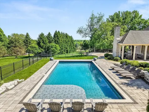 6N499 Brookhaven Lane St. Charles IL 60175