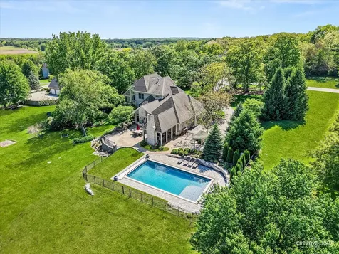 6N499 Brookhaven Lane St. Charles IL 60175