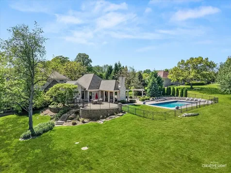 6N499 Brookhaven Lane St. Charles IL 60175