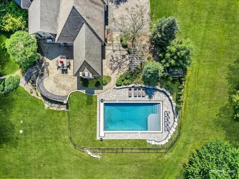 6N499 Brookhaven Lane St. Charles IL 60175