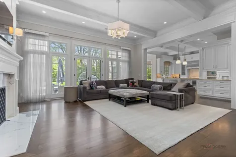 231 Woodlawn Avenue Winnetka IL 60093