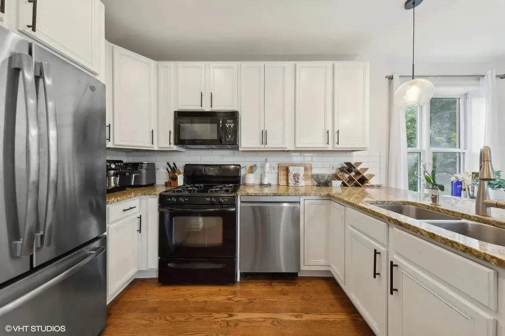 1308 West Fillmore Street Chicago IL 60607