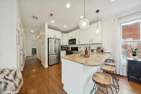 1308 West Fillmore Street Chicago IL 60607