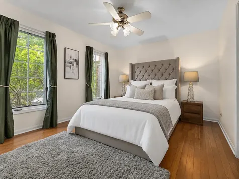 1541 Heritage Court Lake Forest IL 60045