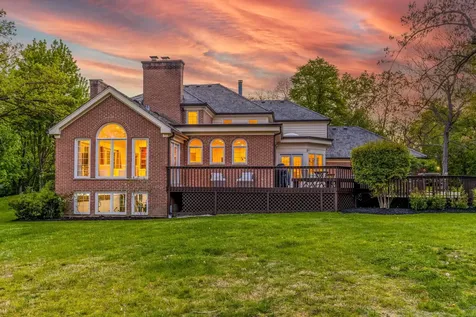 1541 Heritage Court Lake Forest IL 60045