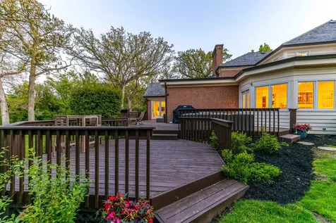 1541 Heritage Court Lake Forest IL 60045