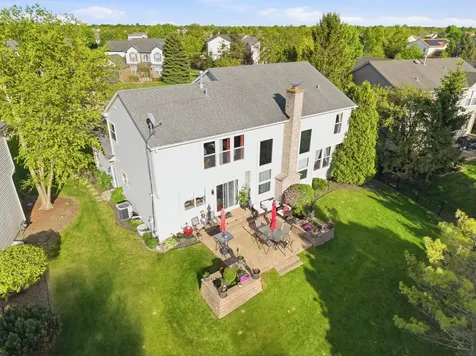 4740 Whitehall Court Algonquin IL 60102