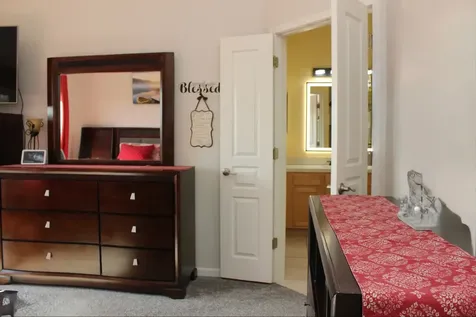 4740 Whitehall Court Algonquin IL 60102