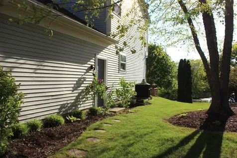 4740 Whitehall Court Algonquin IL 60102