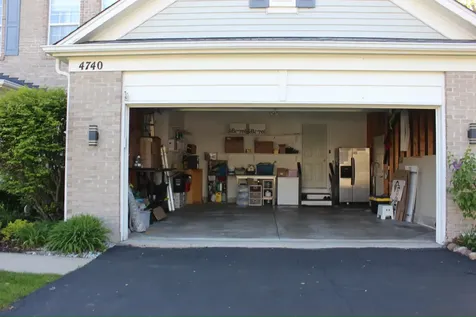 4740 Whitehall Court Algonquin IL 60102