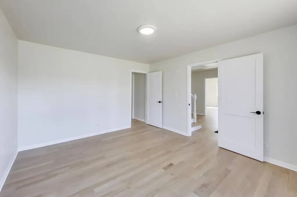 4505 Winchester Avenue Lisle IL 60532