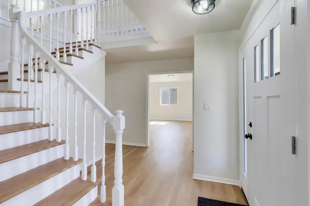 4505 Winchester Avenue Lisle IL 60532