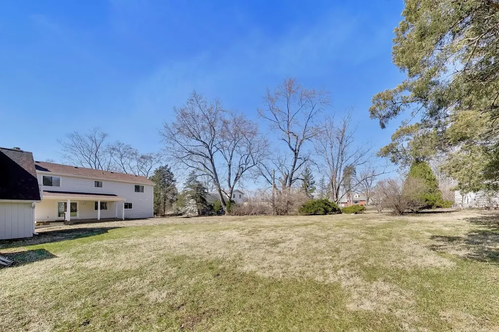 4505 Winchester Avenue Lisle IL 60532