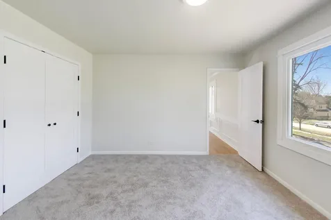 4505 Winchester Avenue Lisle IL 60532