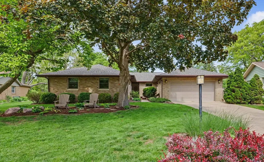 1406 Maywood Drive Champaign IL 61821