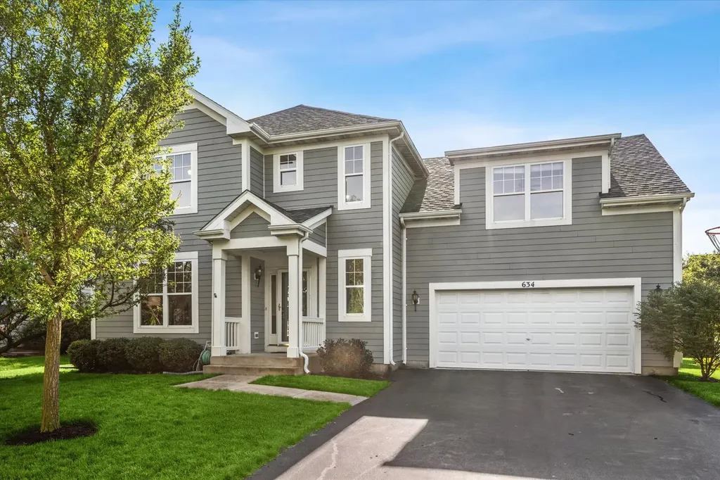 634 Sennett Street Batavia IL 60510