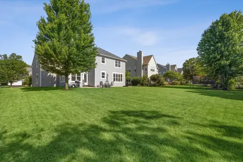 634 Sennett Street Batavia IL 60510