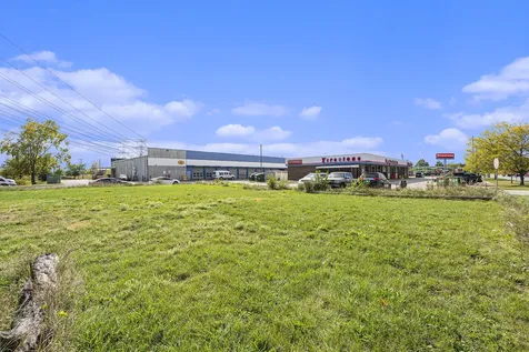 17001 Glen Oak Avenue Lansing IL 60438