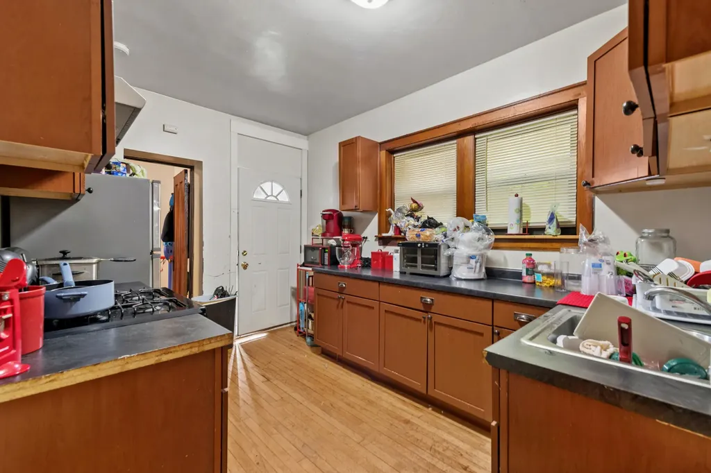 5436 West Jackson Boulevard Chicago IL 60644