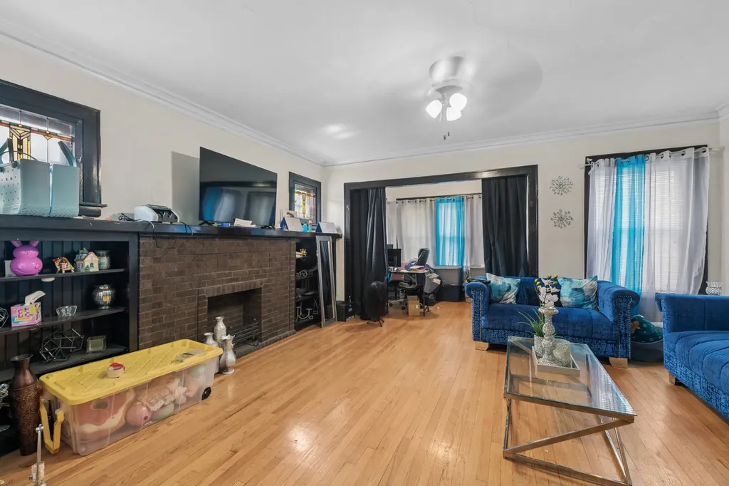 5436 West Jackson Boulevard Chicago IL 60644