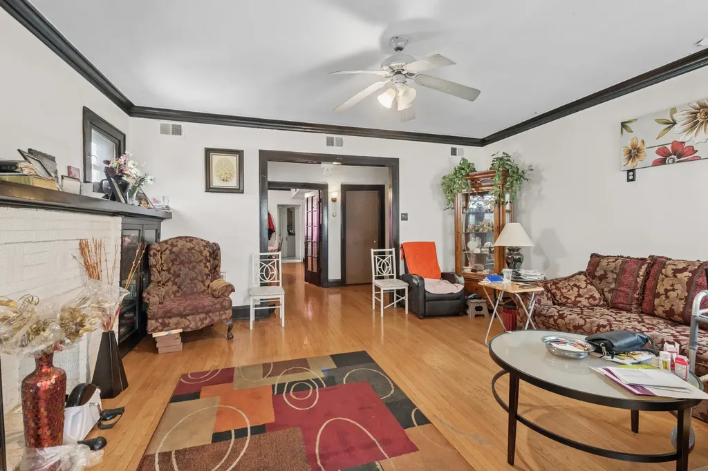 5436 West Jackson Boulevard Chicago IL 60644