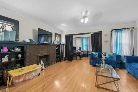 5436 West Jackson Boulevard Chicago IL 60644