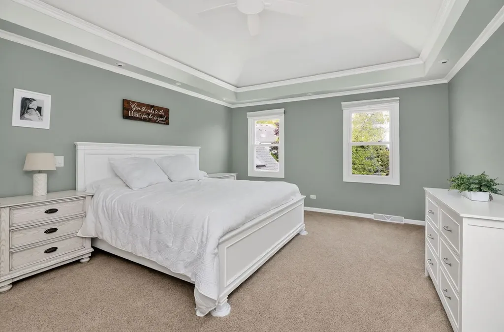 2815 Carriage Way Aurora IL 60504