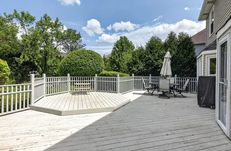 2815 Carriage Way Aurora IL 60504