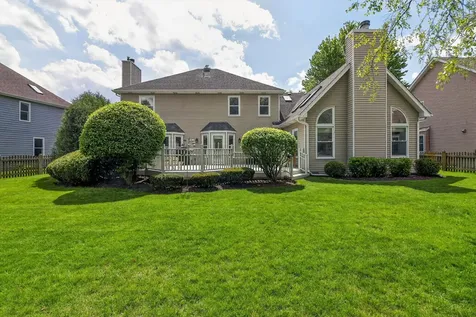 2815 Carriage Way Aurora IL 60504